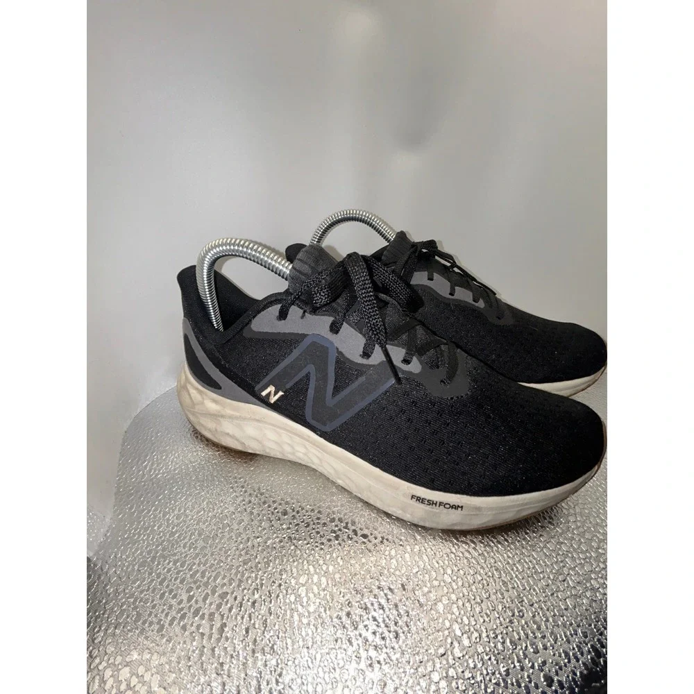 New Balance‎ Fresh Foam Arishi v3 Womens 8 Black Grey Running Shoes WARISBK3